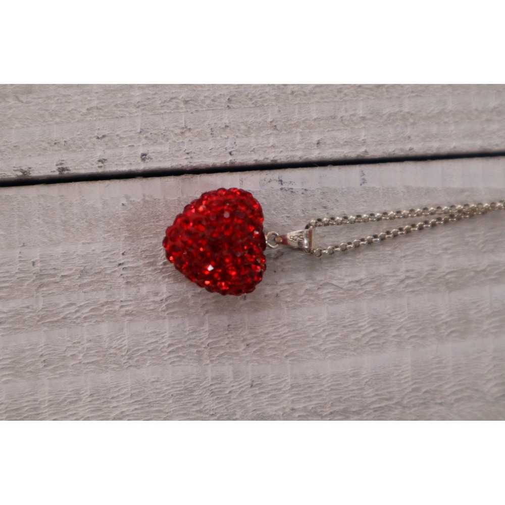 Red Crystal Heart Pendant: Sterling Silver Chain, Italy (18 inch) - Picture 4 of 6